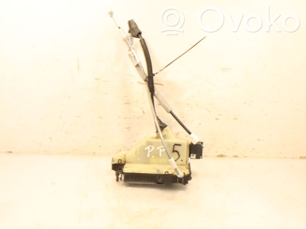 Citroen C4 II Front door lock 