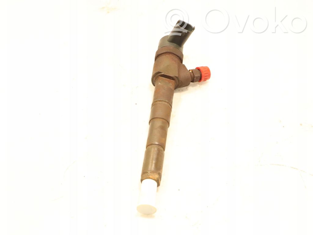 Inyector de combustible   0445110327