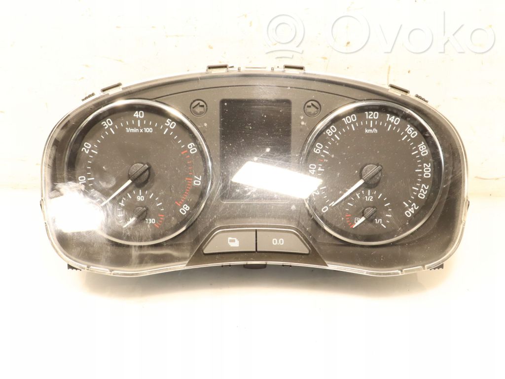 Skoda Rapid (NH) Kello 