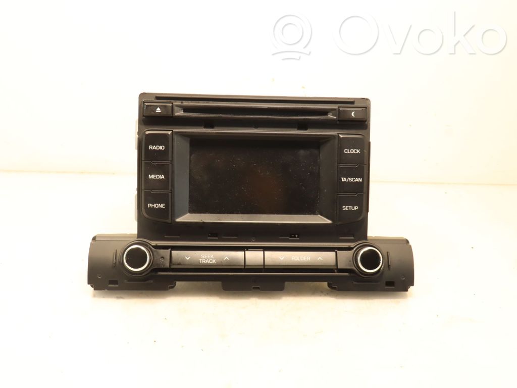 Hyundai Elantra VI Rămă unitate radio/GPS 