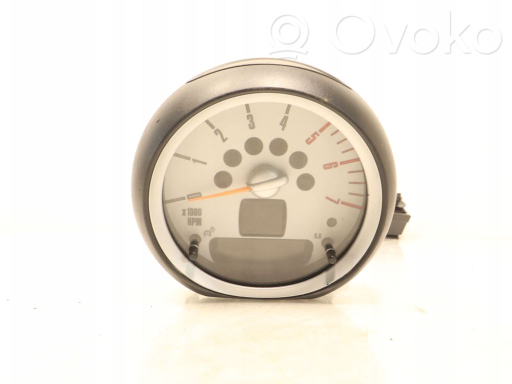 Clock   920139102
