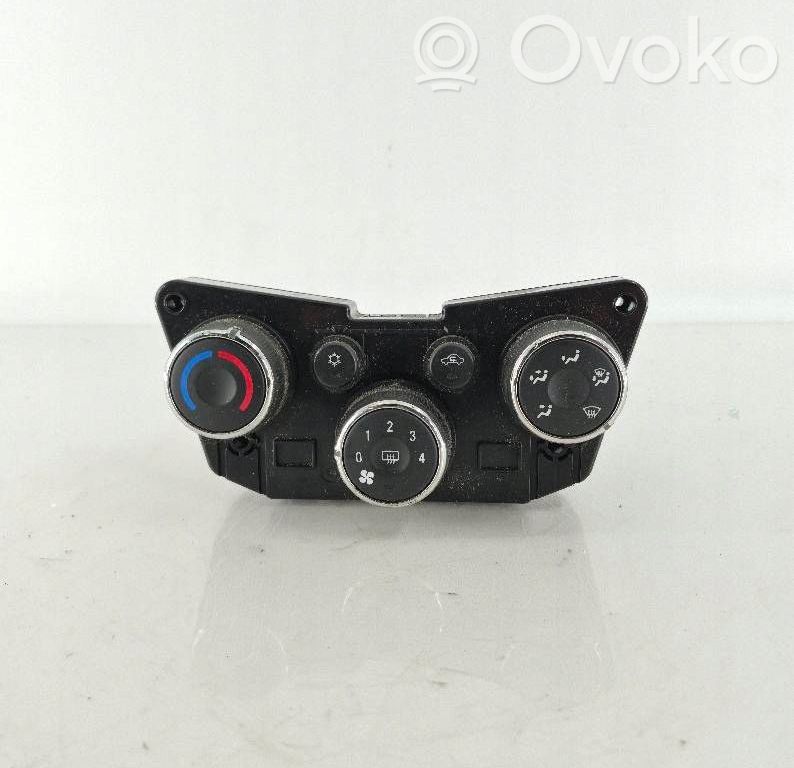Chevrolet Aveo Interior fan control switch 