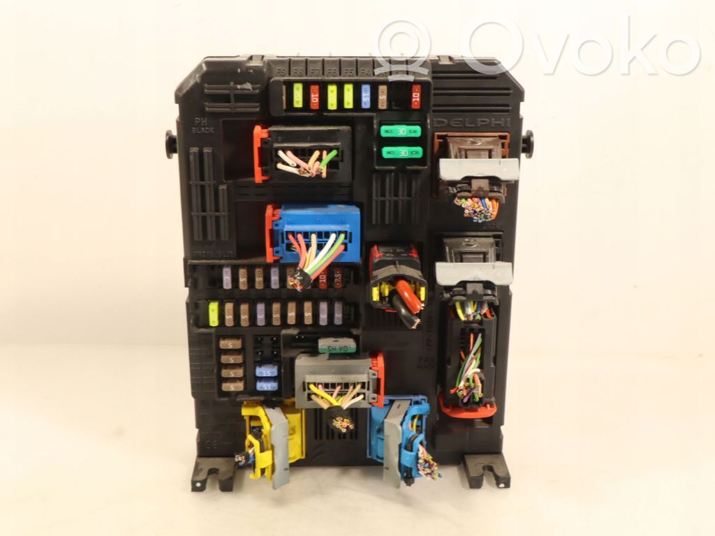 Opel Corsa F Fuse box set 
