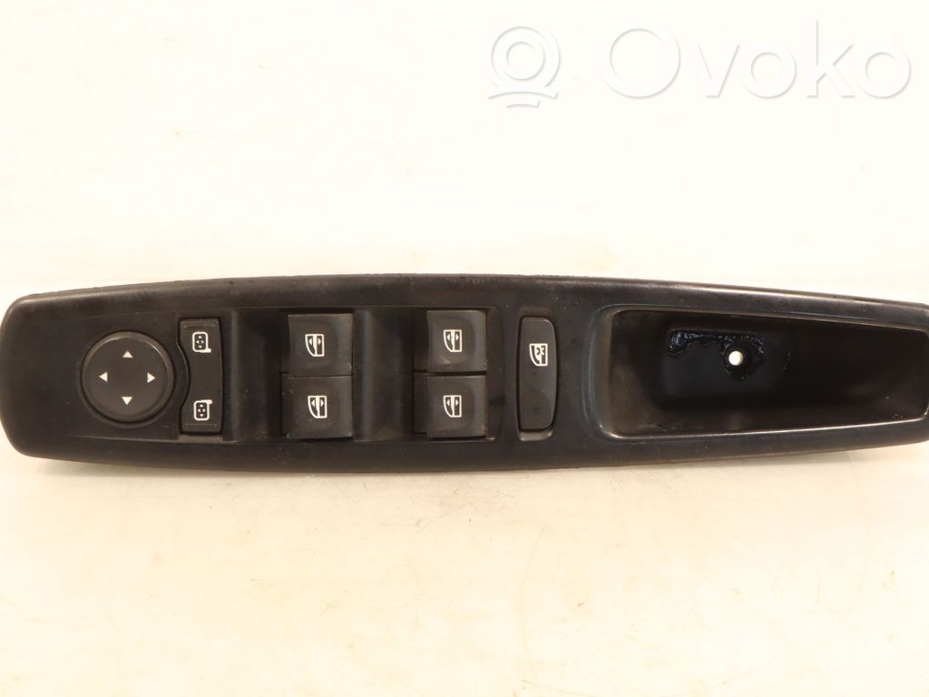 Renault Scenic III -  Grand scenic III Electric window control switch 