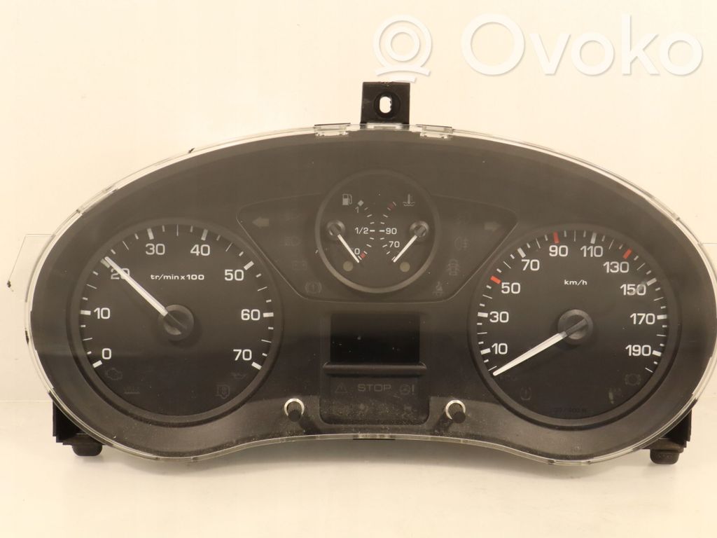 Peugeot Partner Clock 