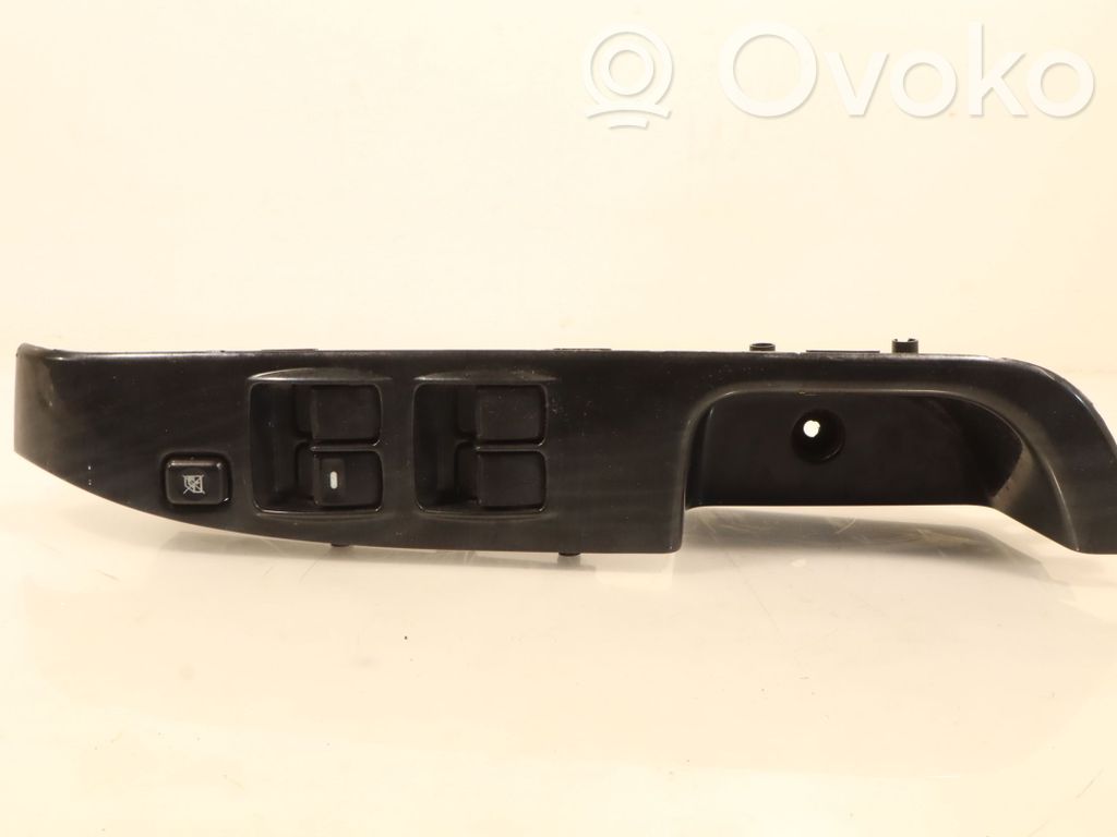 Mitsubishi Outlander Electric window control switch 