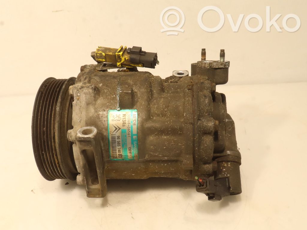 Peugeot 407 Compressore aria condizionata (A/C) (pompa) 