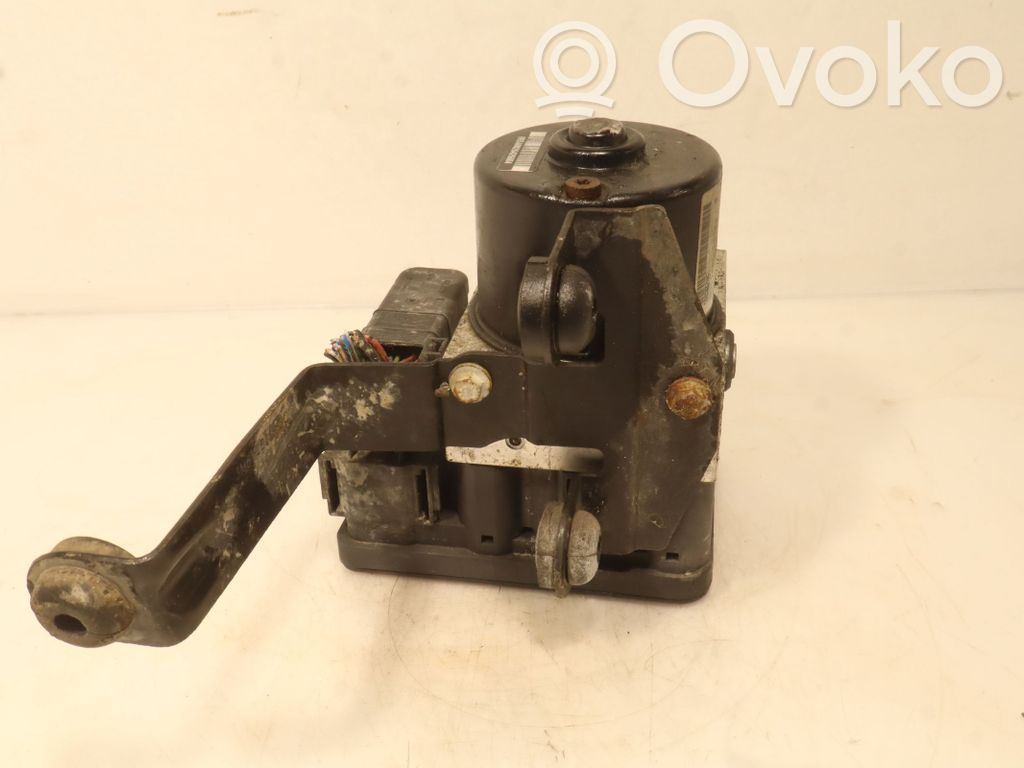 Pompe ABS   8M512C405AE