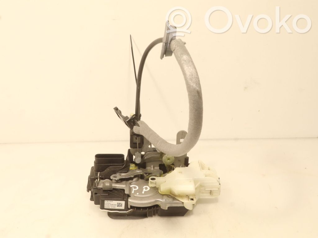 Volvo V40 Zamek drzwi przednich 