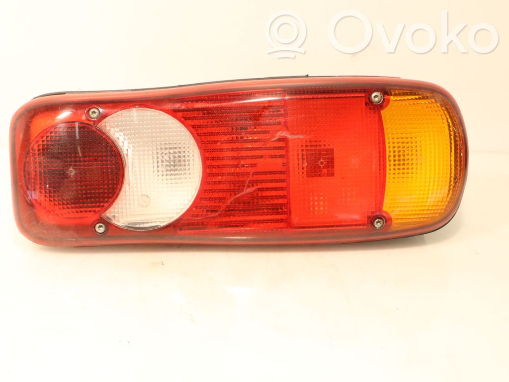 Opel Movano B Luci posteriori 