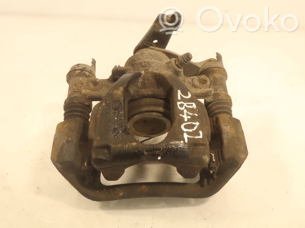 Opel Movano B Takajarrusatula 