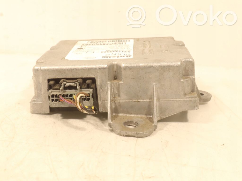 Opel Movano B Airbag control unit/module 
