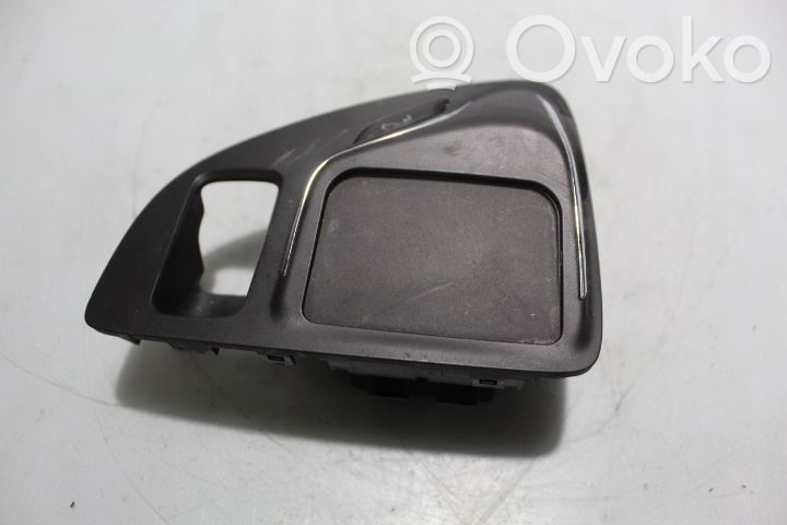 Opel Insignia A Unidad central de control multimedia 