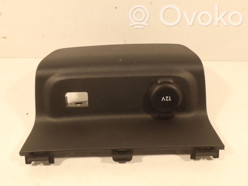 Citroen C3 12 V Socket (front) 