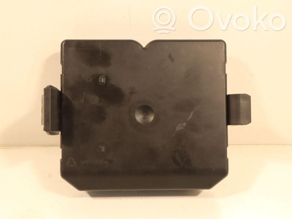 Opel Insignia A Central body control module 