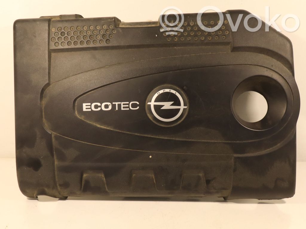 Couvercle cache moteur