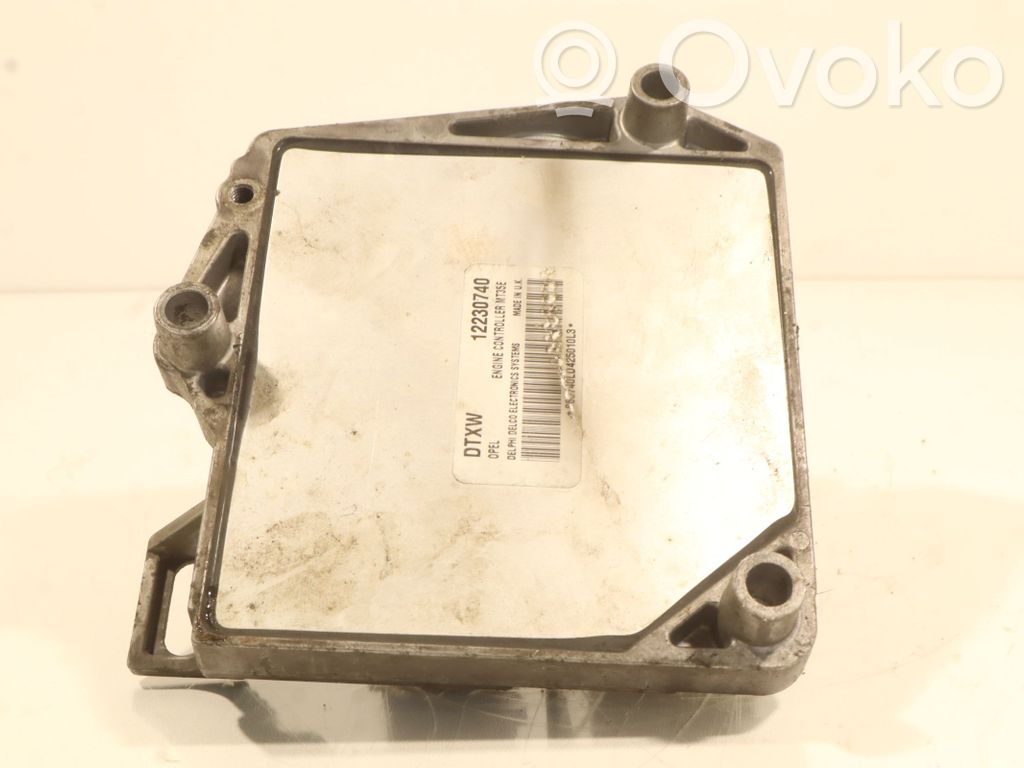 Opel Astra H Unidad de control/módulo ECU del motor 