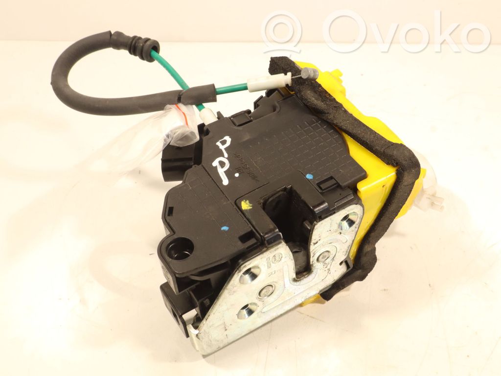 Hyundai i30 Etuoven lukko