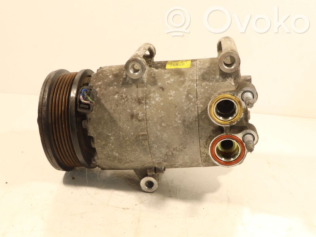 Ford Focus Ilmastointilaitteen kompressorin pumppu (A/C) 