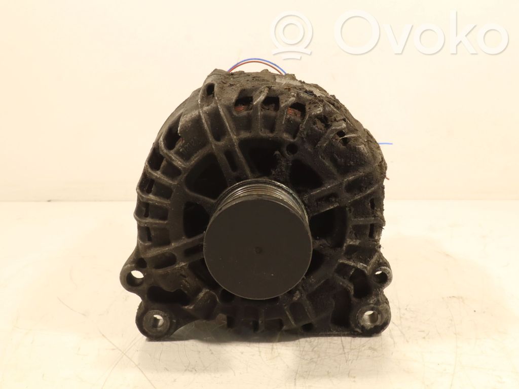 Volkswagen Golf VI Alternator 