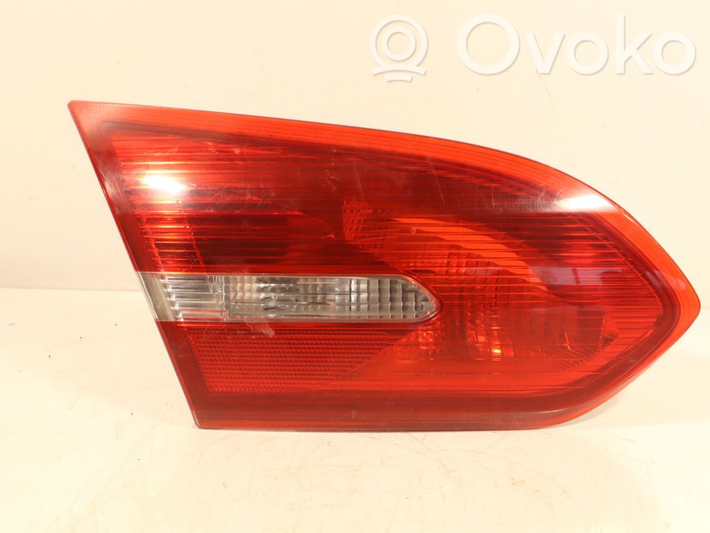 Lampa tylna   F1EB13A603AB