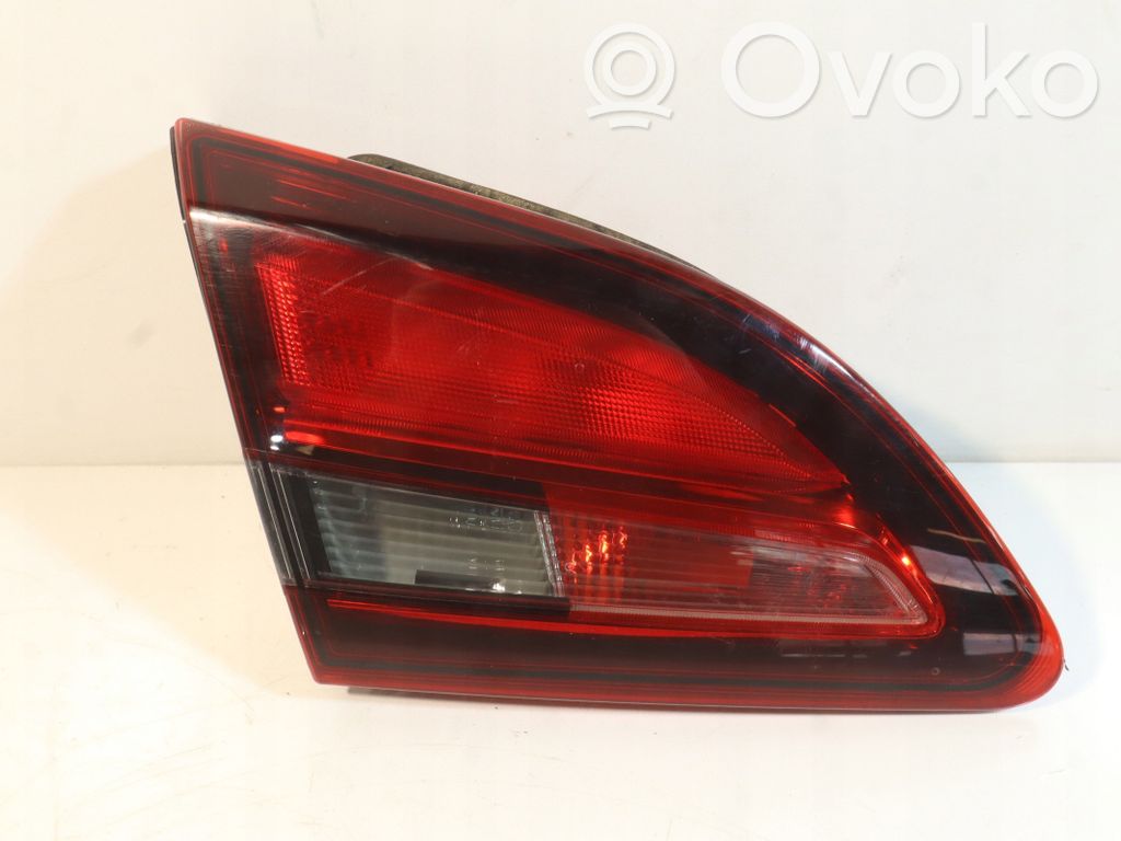 Opel Astra J Rear/tail lights