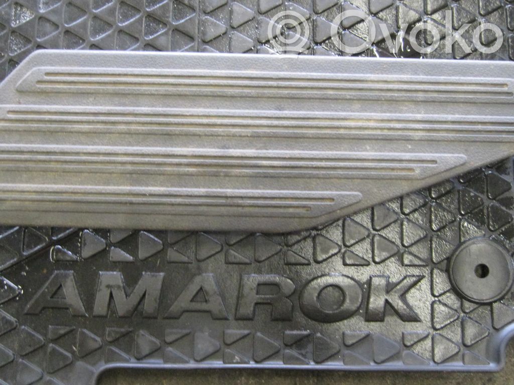 Volkswagen Amarok Capac prag spate 