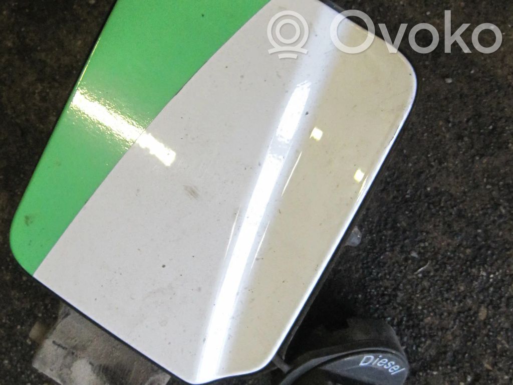 Volkswagen Amarok Sportello del serbatoio del carburante 