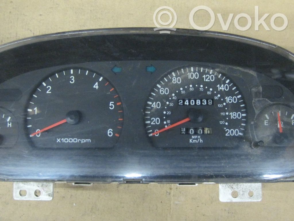 KIA Carnival Geschwindigkeitsmesser Cockpit 