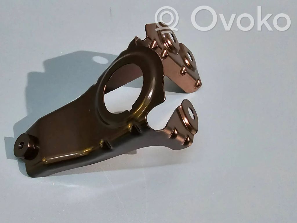 BMW X3 G01 Fender mounting bracket 