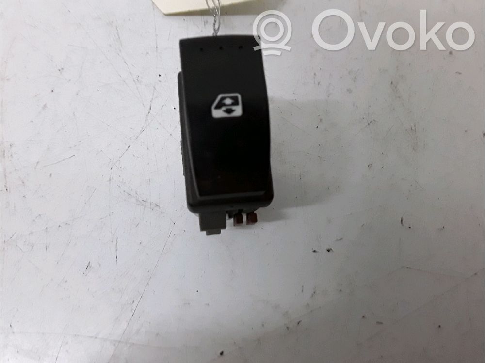 Renault Espace IV Electric window control switch 