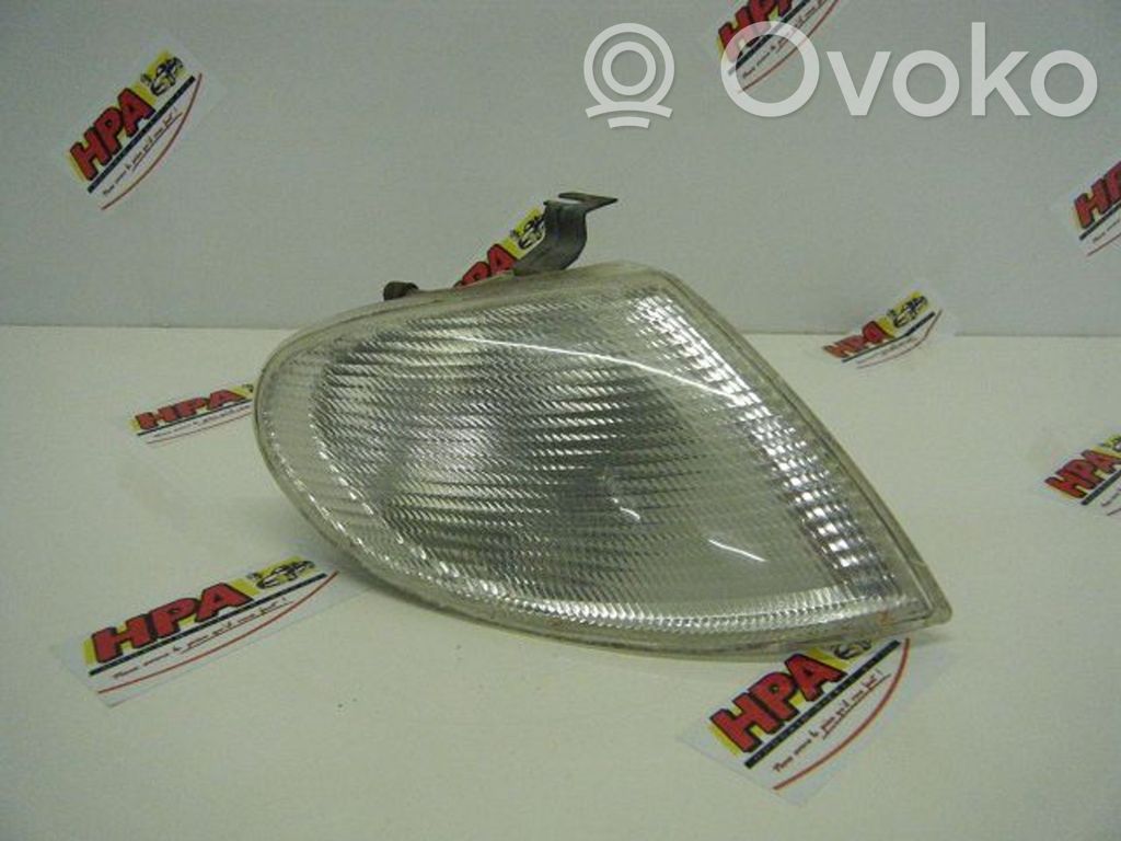 Ford Galaxy Front indicator light 