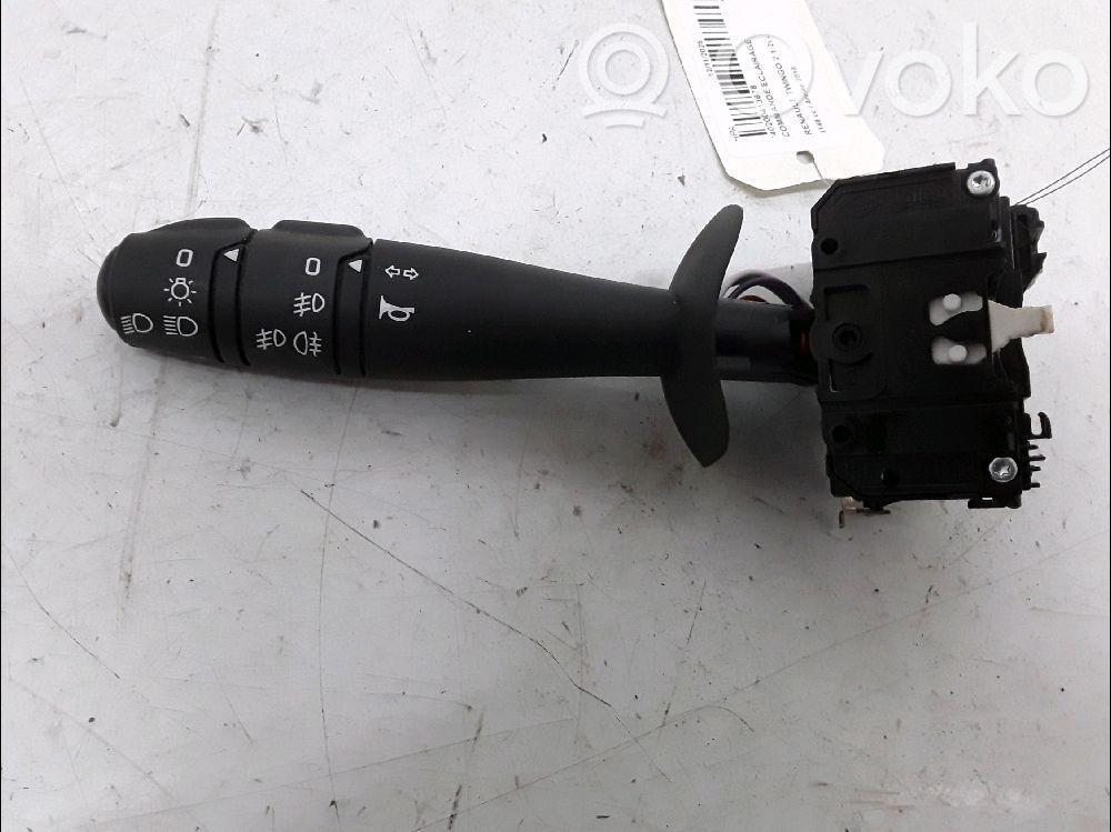 Renault Twingo II Lenkstockschalter Kombischalter Blinkerhebel / Lichthebel 