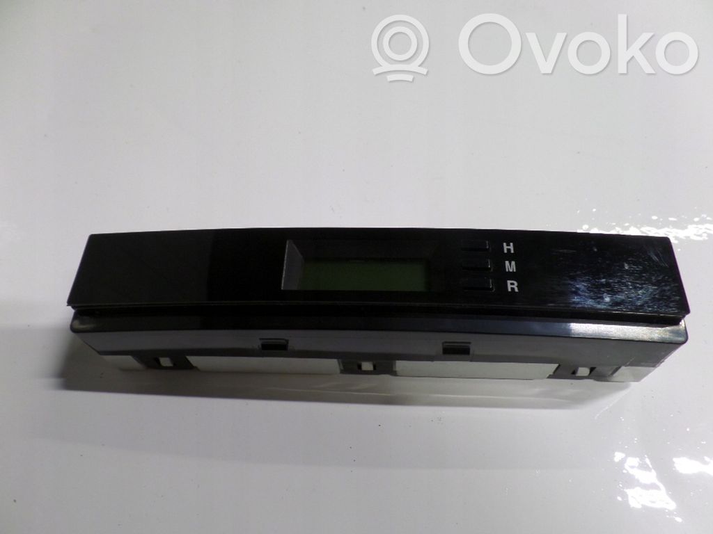 KIA Sorento Clock 