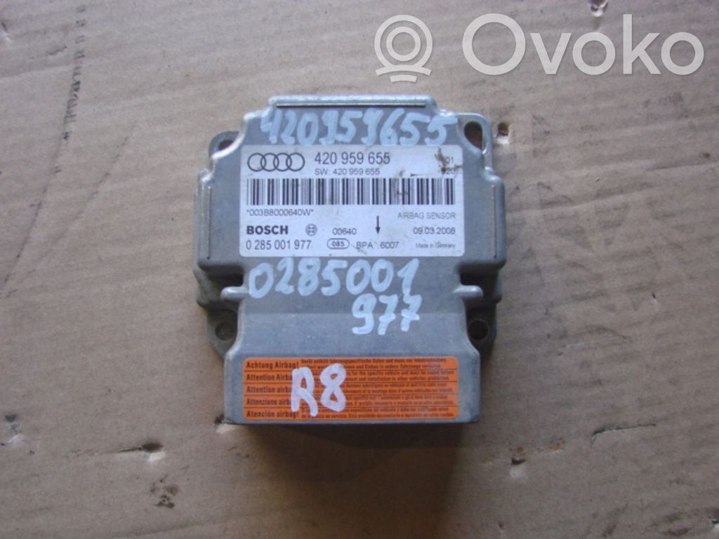 Audi R8 42 Airbag control unit/module 