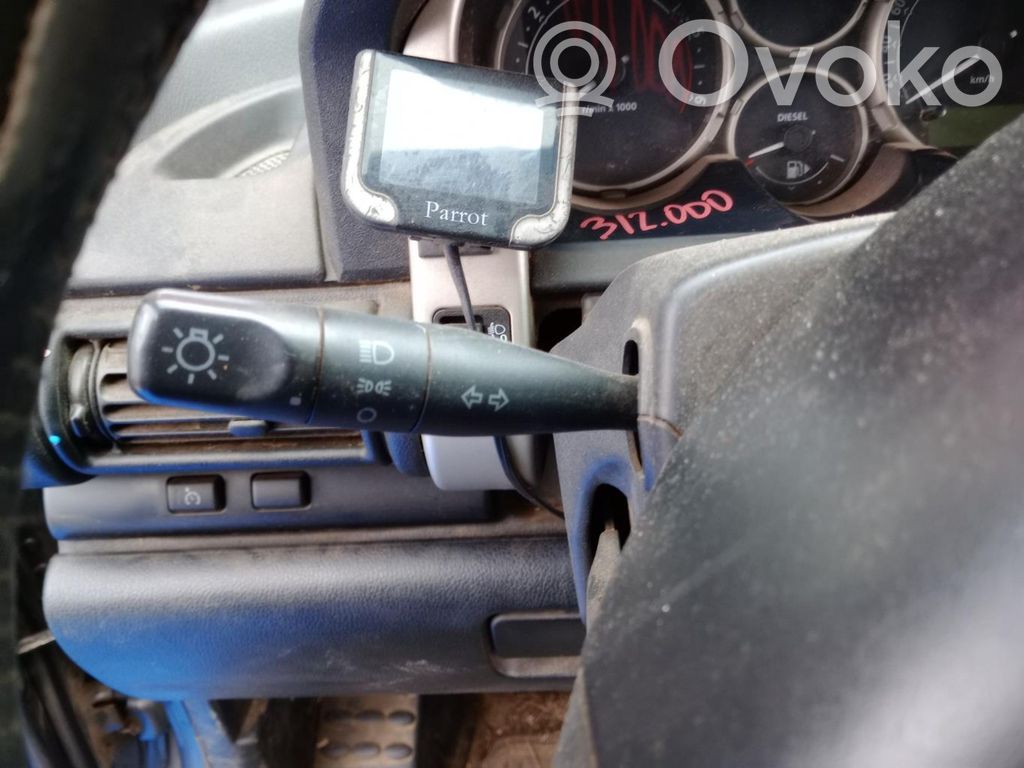 Multifunctional control switch/knob