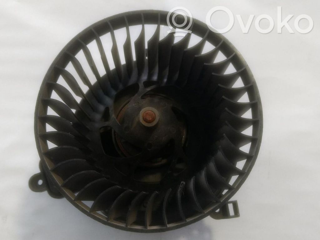 Citroen Berlingo Mazā radiatora ventilators 
