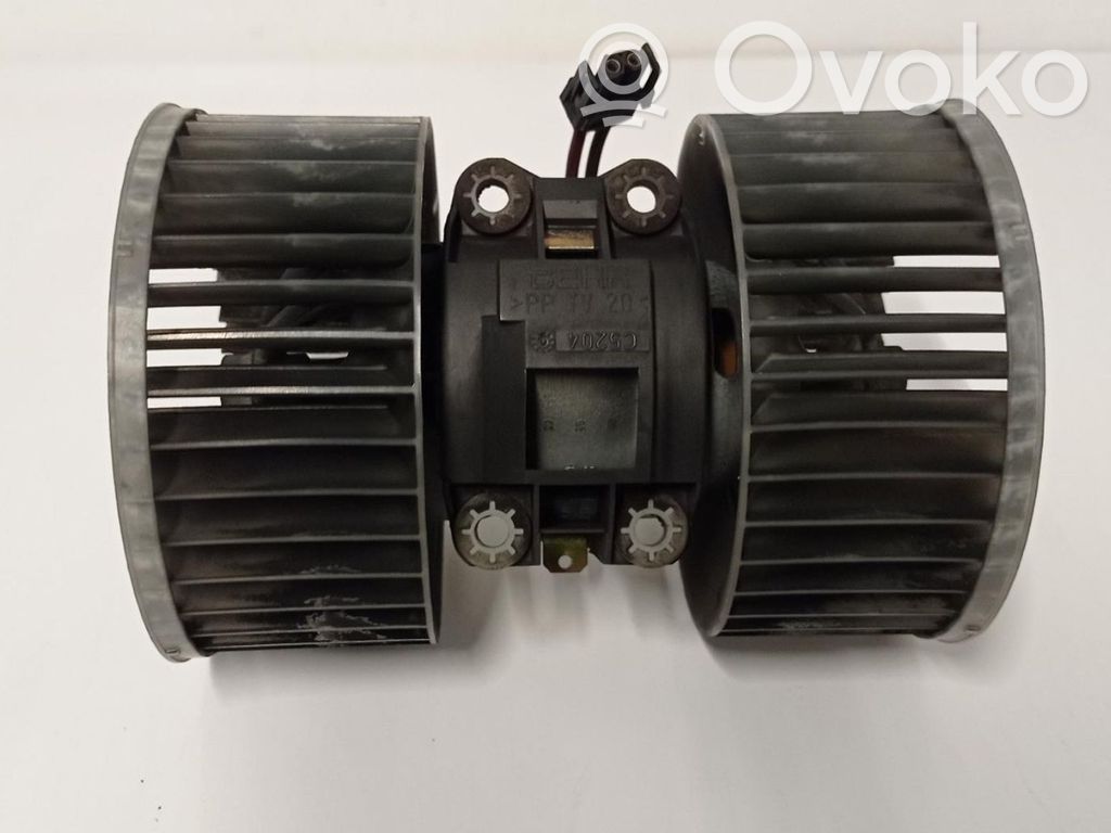 Mazā radiatora ventilators