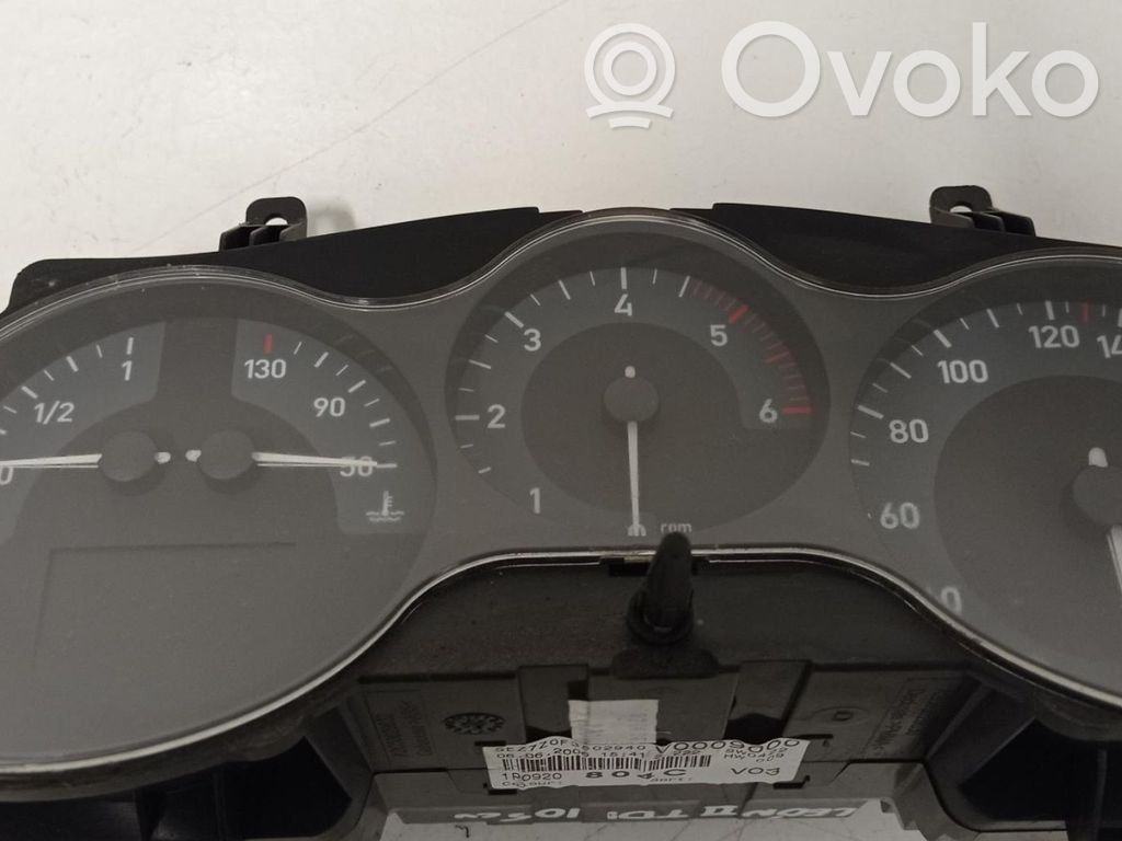 Seat Leon (1P) Speedometer (instrument cluster) 