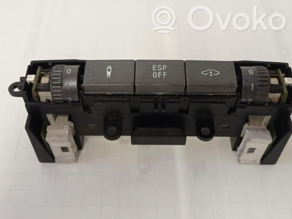 Volkswagen Phaeton Wiper turn signal indicator stalk/switch 