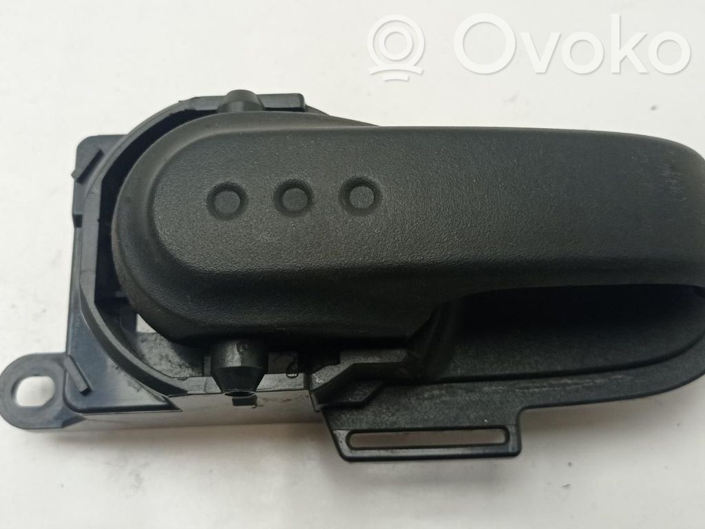 Manecilla interna puerta delantera   5010800006