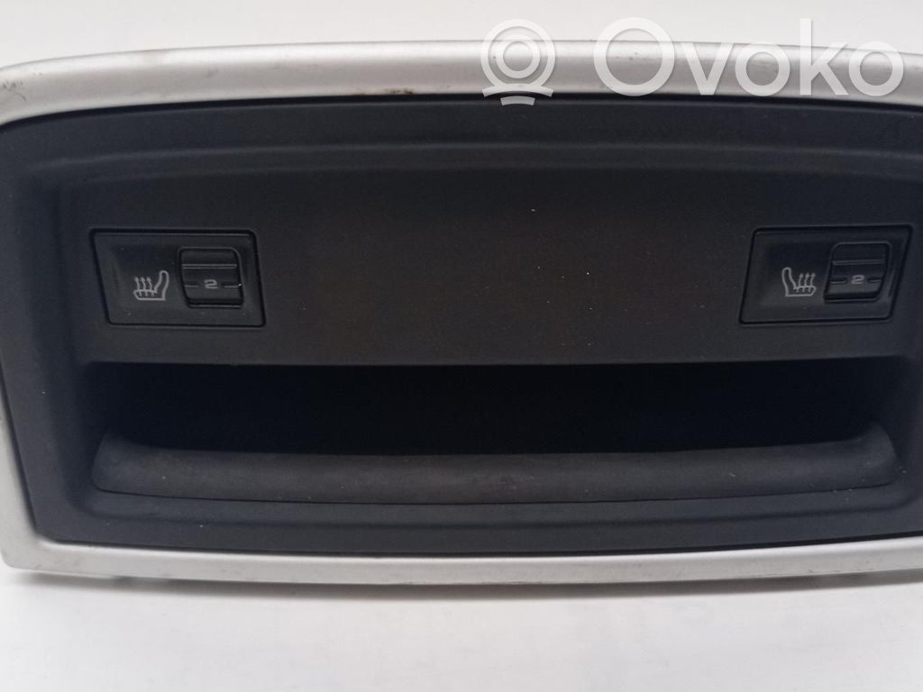 Engine control unit/module   7L5864147