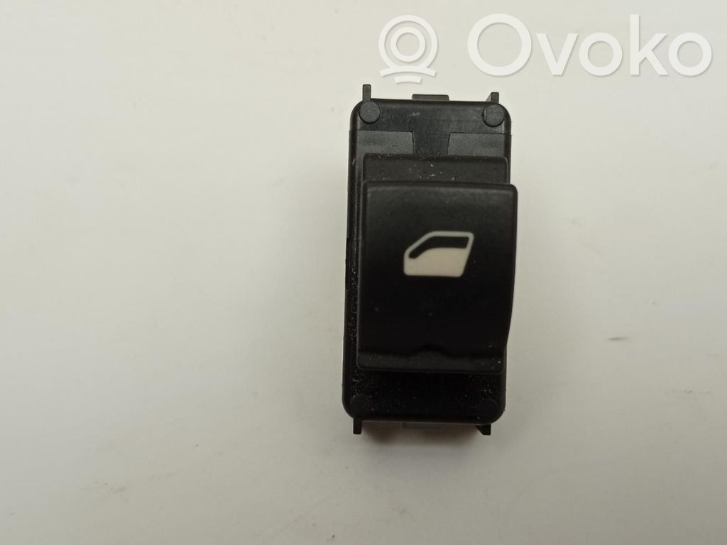 Citroen Berlingo Electric window control switch 