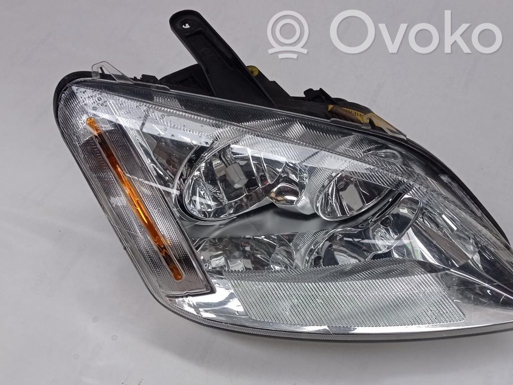 Headlight/headlamp   3M5113100AA