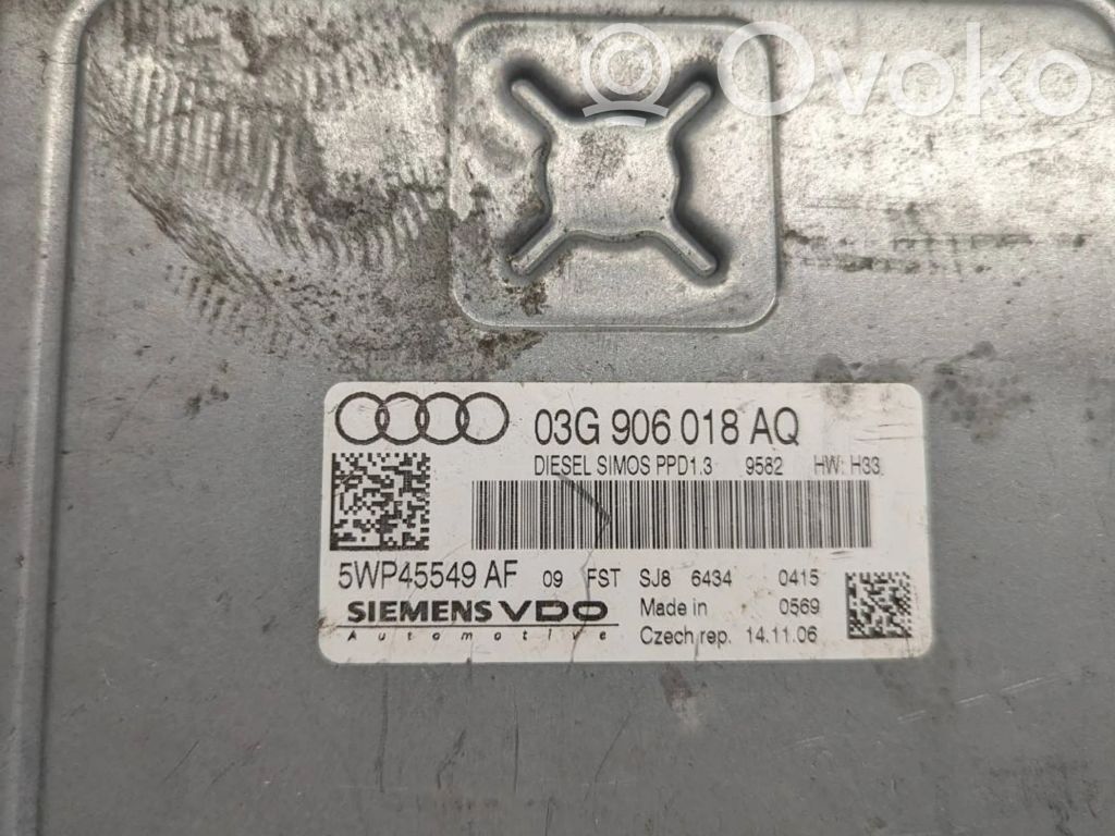 Audi A4 S4 B7 8E 8H Variklio valdymo blokas 