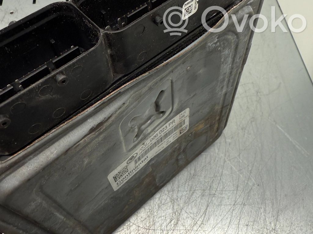 Skoda Superb B6 (3T) Engine control unit/module 