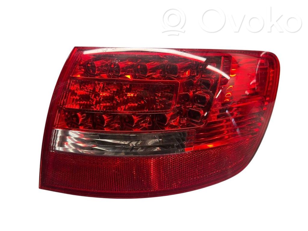 Audi A6 S6 C6 4F Rückleuchte Heckleuchte 