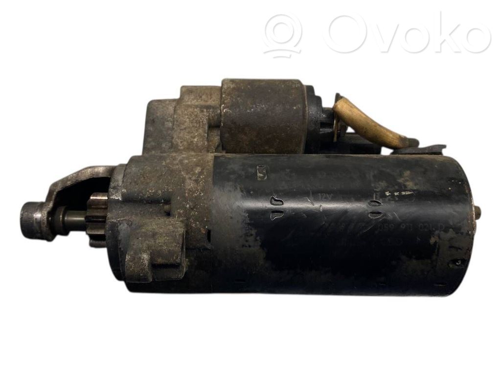 Motor de arranque   059911021D