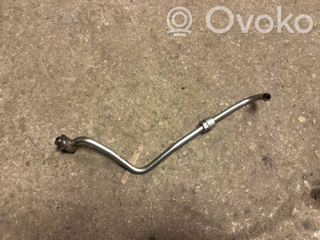 Audi A6 S6 C8 4K Turboahtimen öljyletku 