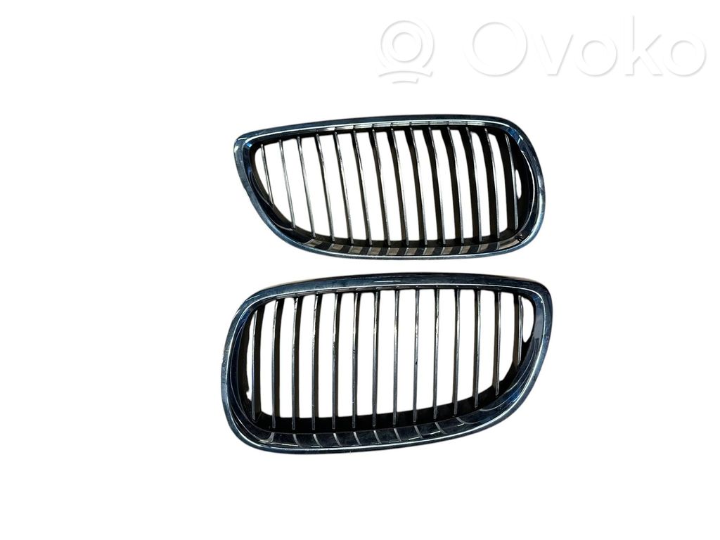 BMW 3 E92 E93 Front bumper upper radiator grill 